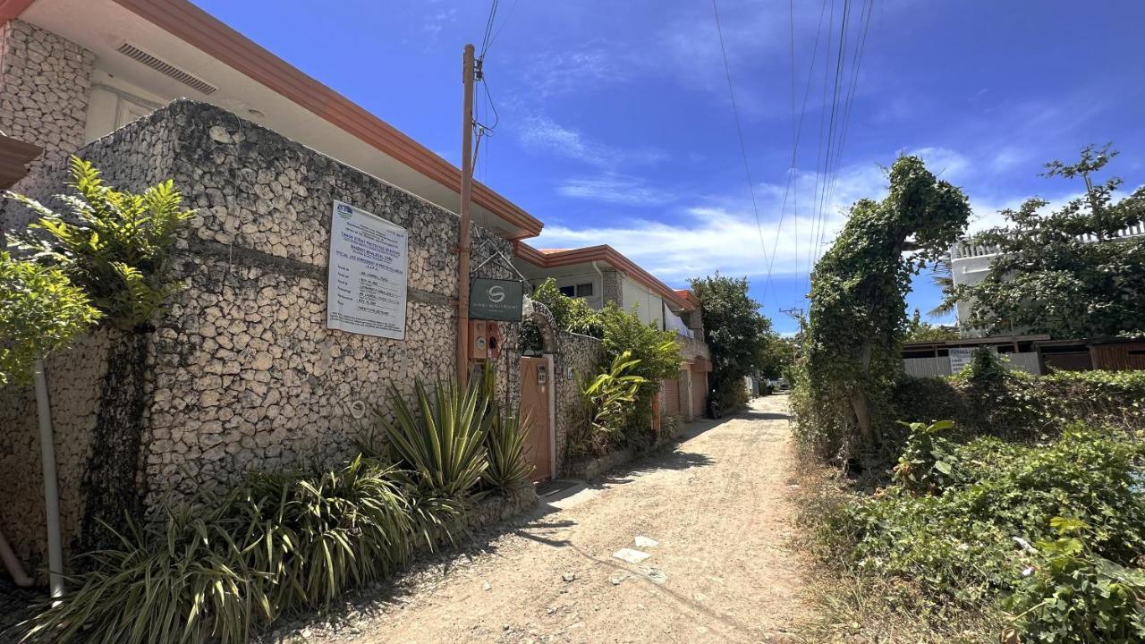 Sunset Beach Resort Moalboal Esterno foto