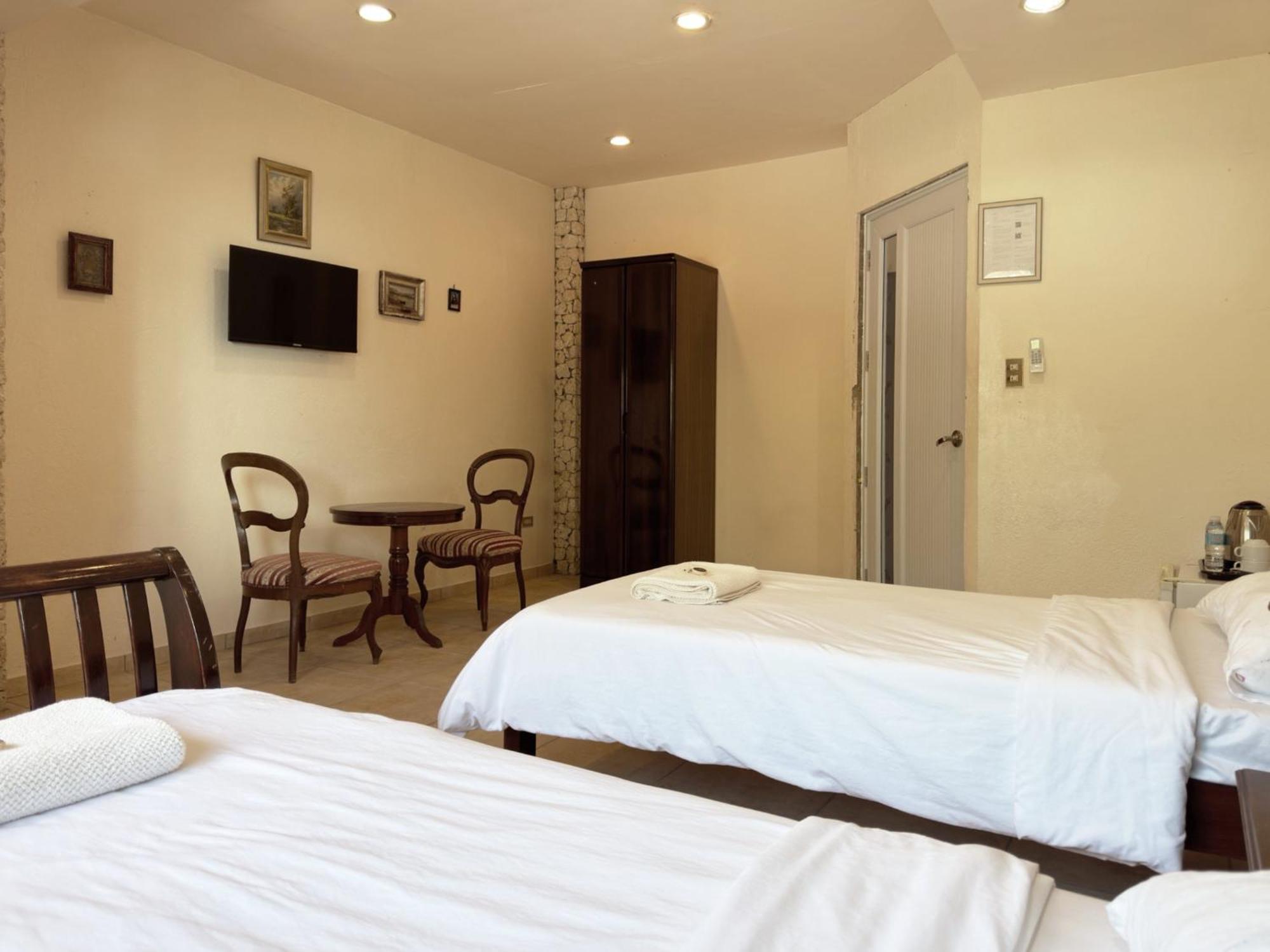 Sunset Beach Resort Moalboal Esterno foto