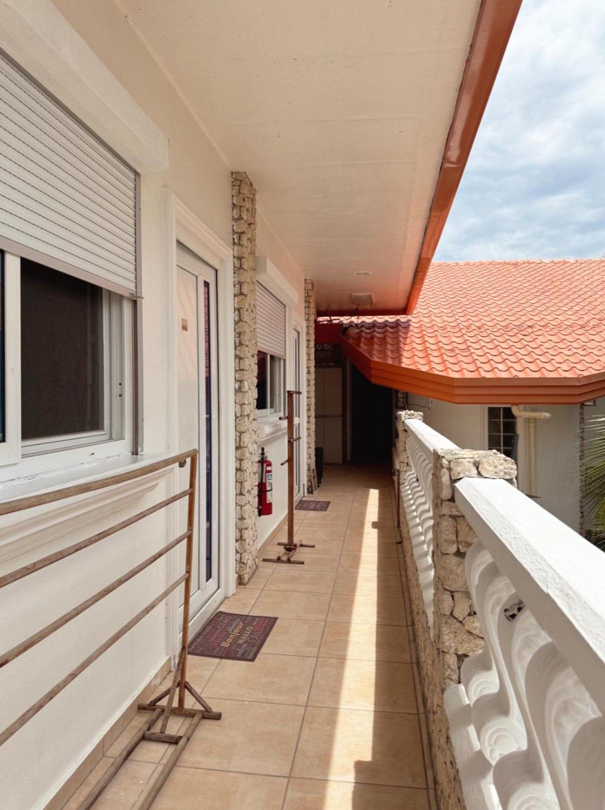 Sunset Beach Resort Moalboal Esterno foto
