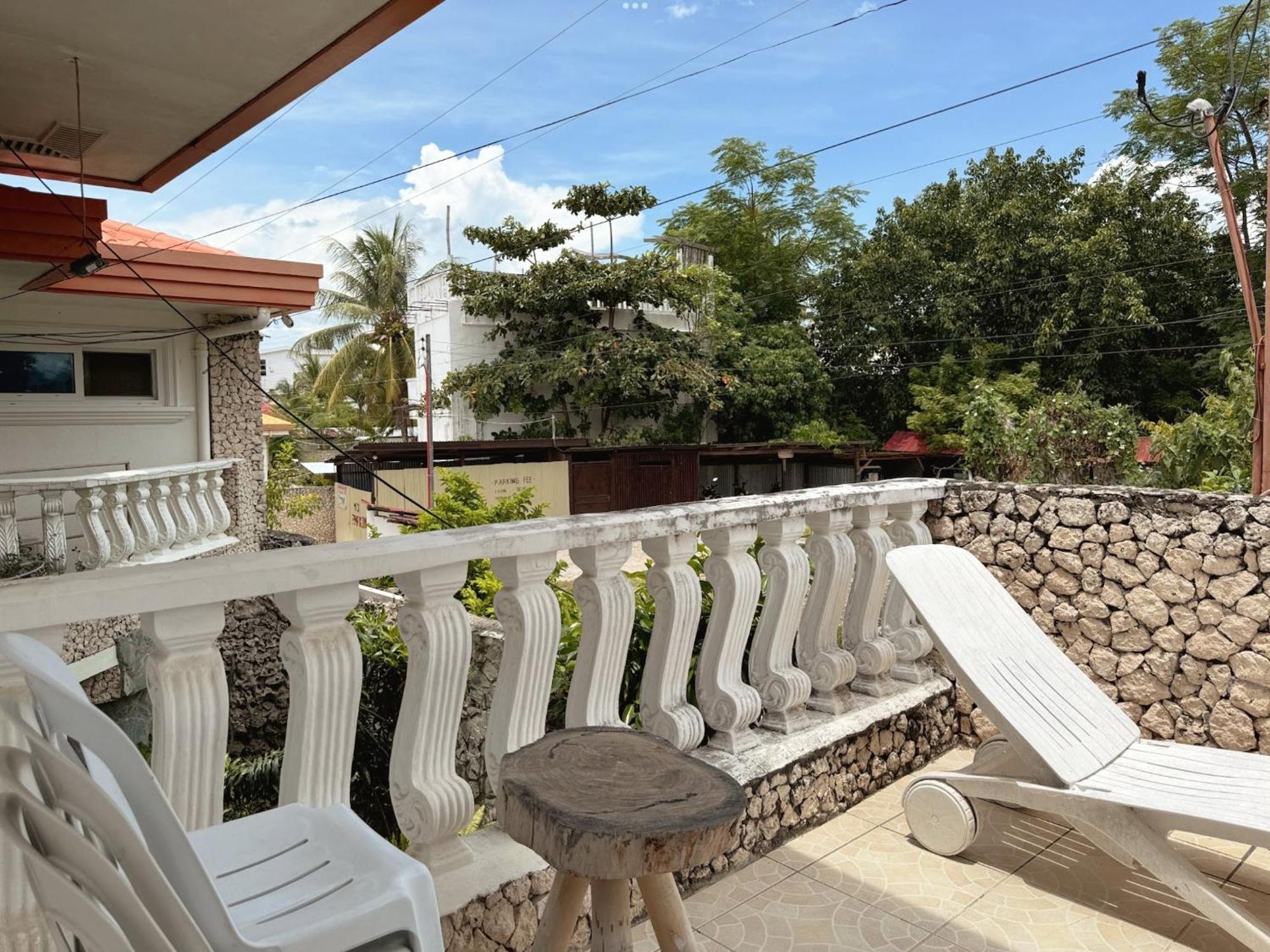 Sunset Beach Resort Moalboal Esterno foto